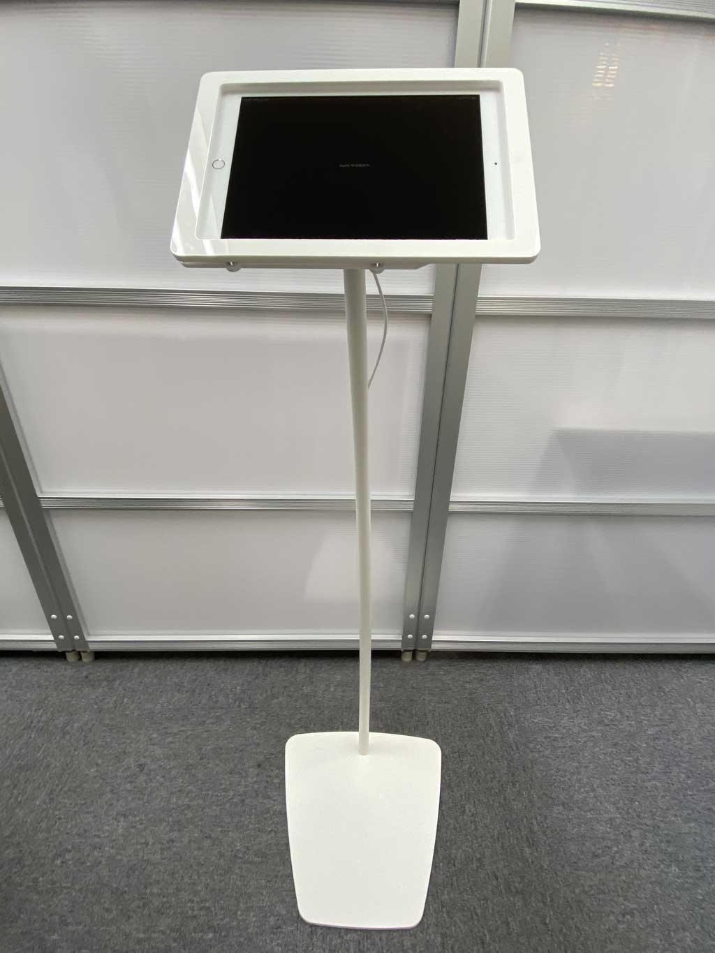 iPadスタンド