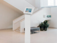 iPadスタンド 販売中