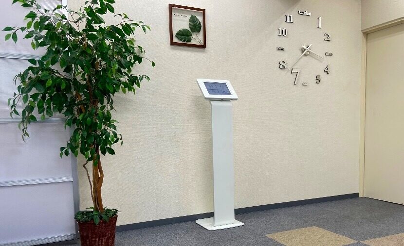 iPadフロアスタンド