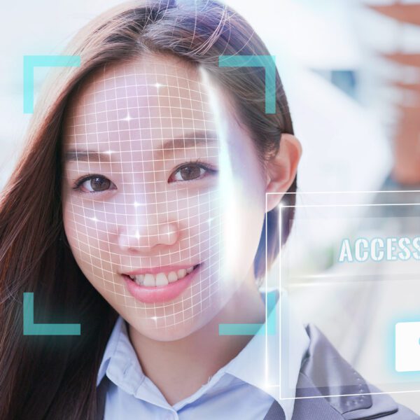 顔認証　無人受付