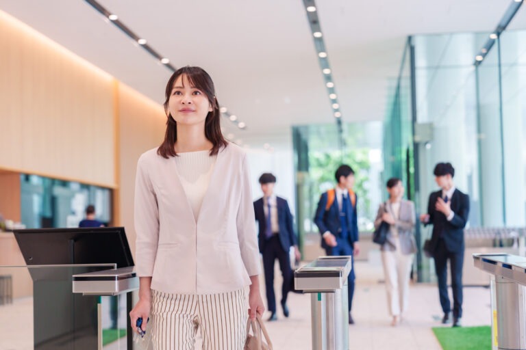 受付システム　セキュリティゲート